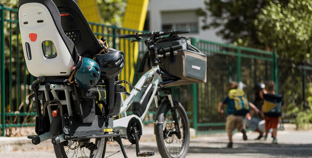 Yuba Fastrack Kompakt Lastenrad mit Kindersitz